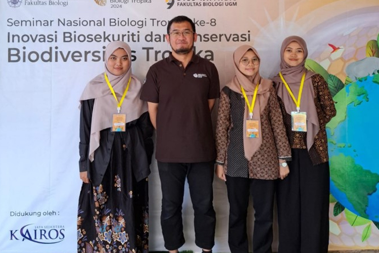 Tim mahasiswa UGM Kembangkan Potensi Asam Jawa sebagai Antibisa Ular Tanah. (Foto: Humas UGM for TIMES Indonesia)