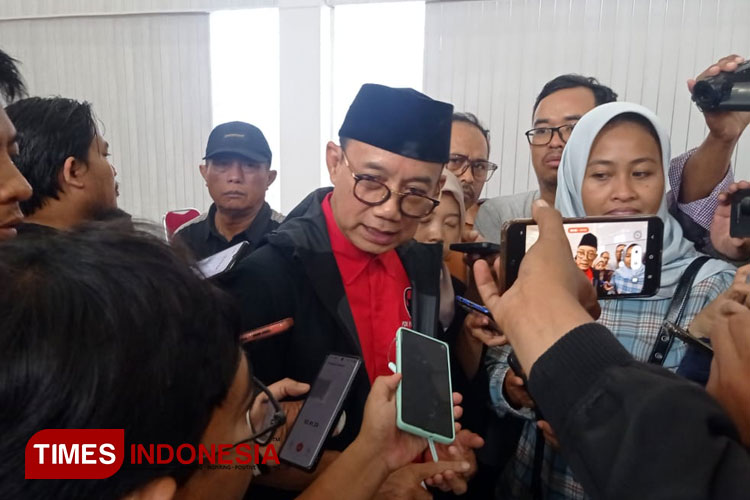 Wakil Ketua DPD PDI Perjuangan Jatim Budi 'Kanang' Sulistyono, Selasa (30/7/2024). (Foto: Lely Yuana/TIMES Indonesia)