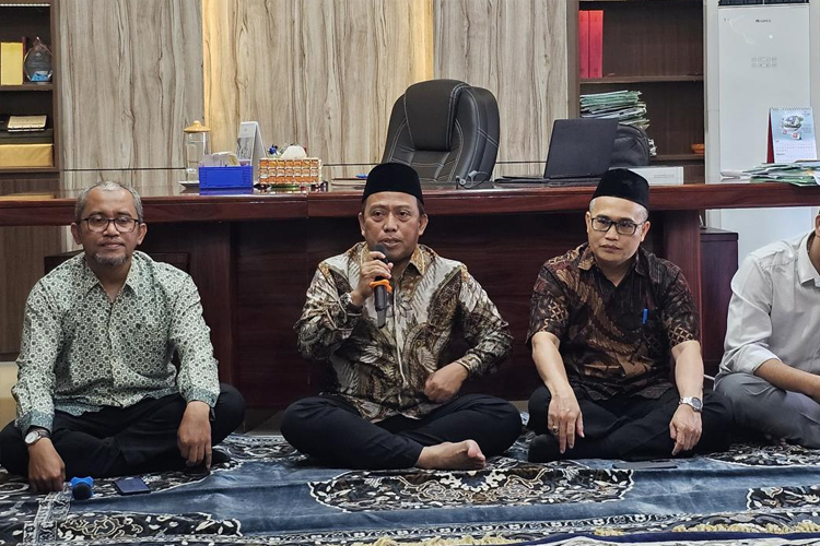 Direktur Bina Haji Kemenag RI Apresiasi Kinerja Gemilang Petugas Haji