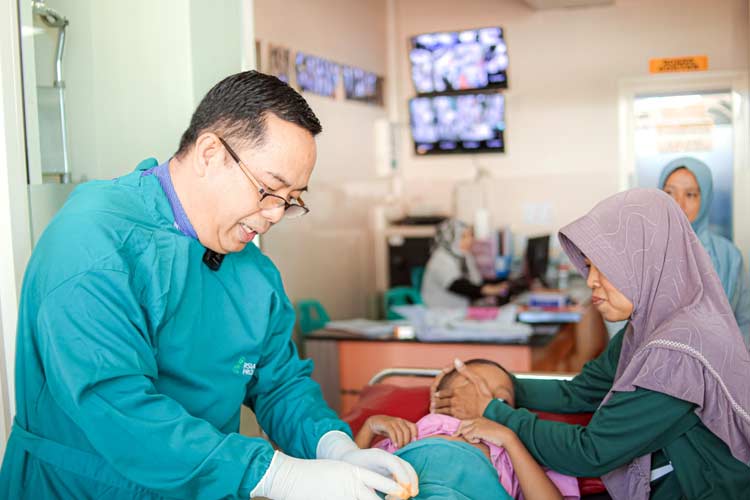 Dokter-Aminuddin-b.jpg
