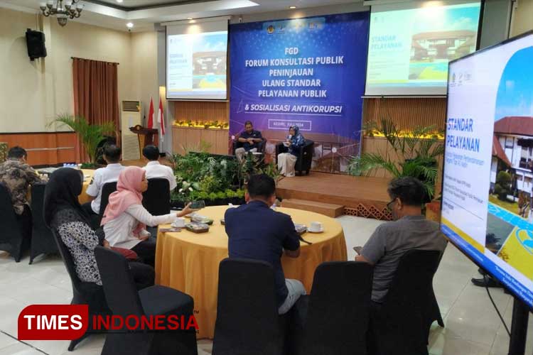 Pelaksanaan forum konsultasi publik peninjauan ulang standar pelayanan publik pada KPPN Kediri serta sosialisasi antikorupsi : Peran Masyarakat dalam peningkatan Budaya Integritas (foto: Yobby/TIMES Indonesia)