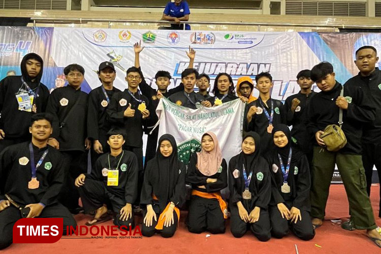 Atlit UKM Pagar Nusa Unisma Malang saat mengikuti Kejuaraan Tingkat Nasional Ipsi Malang Championship 4 di Gor Ken Arok Malang. (FOTO: AJP TIMES Indonesia)