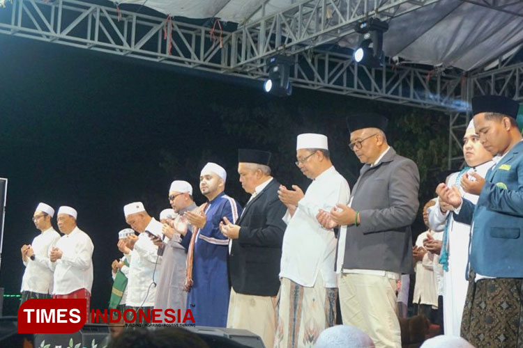 Unisla-Bersholawat-2.jpg