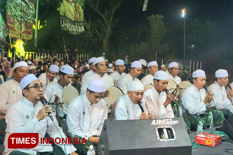 Unisla-Bersholawat-3.jpg
