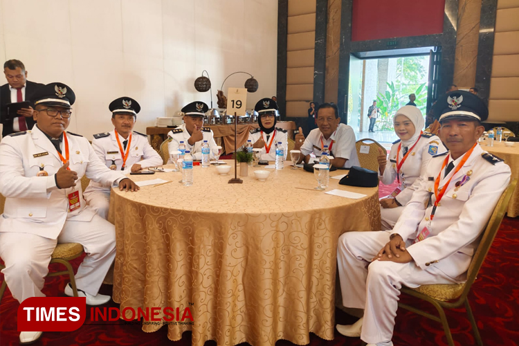 Para lurah Kecamatan Sumbersari dalam acara Program Kelurahan Sadar Hukum di Kota Batu. (M. Abdul Basid/TIMES Indonesia)