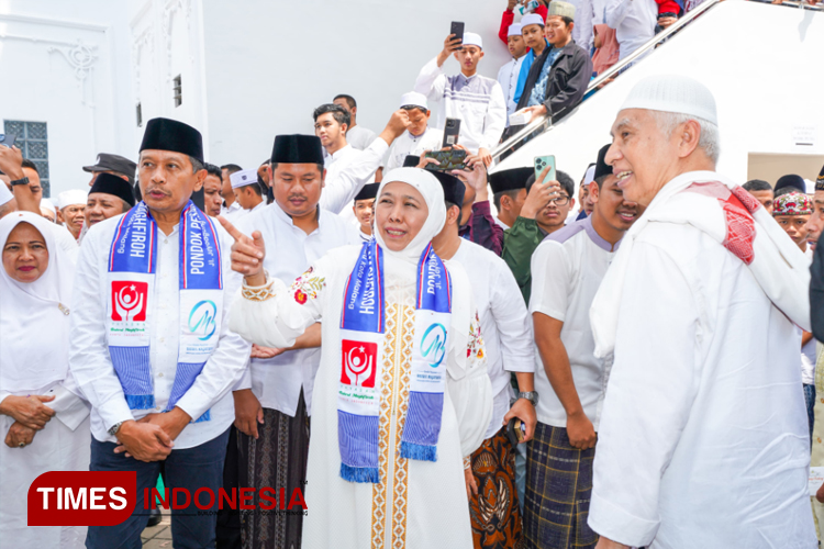 Khofifah-2.jpg