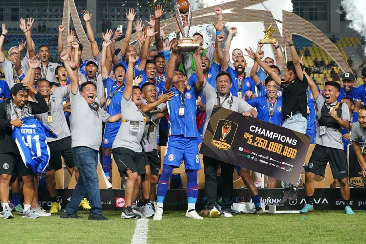 Arema FC saat merayakan juara Piala Presiden 2024. (Dok. Arema FC/TIMES Indonesia)