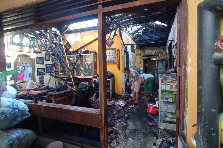 Lagi, Rumah Terbakar Gegara Kompor Ditinggal saat Menyala