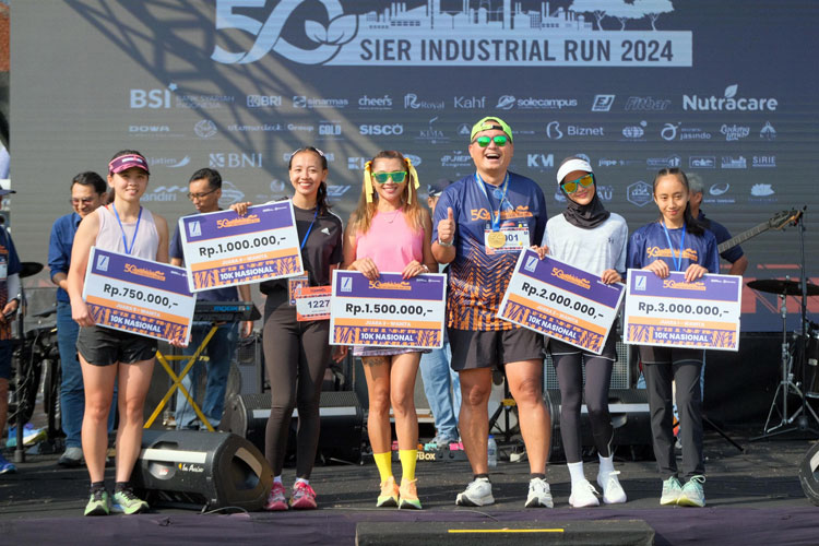 Pelari-saat-mengikuti-SIER-Industrial-Run-2024-a.jpg