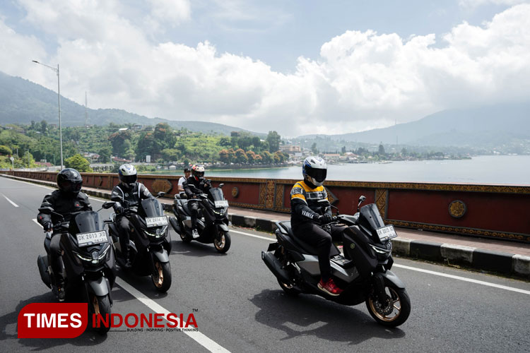 Peserta touring NMAX Tour Boemi Nusantara menikmati keindahan Pulau Bali. (Foto: Yamaha STSJ for TIMES Indonesia).