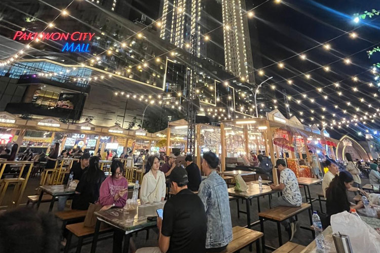 Suasana Pesta Bakaran di Pakuwon City Mall Surabaya. (Dok.BRI)