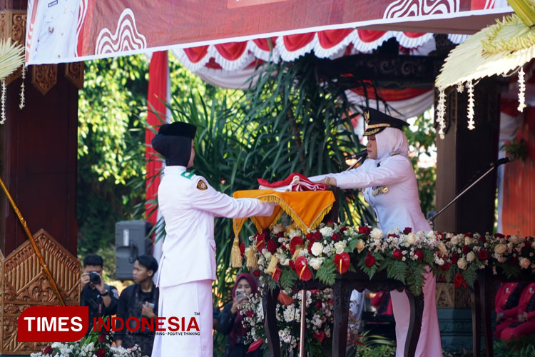 Ini Pesan Bupati Mojokerto Ikfina Fahmawati di HUT RI