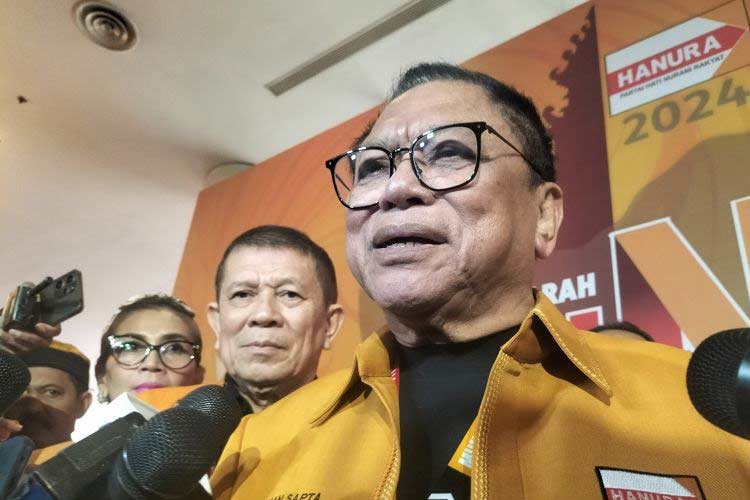 Ketua Umum Partai Hanura Oesman Sapta Odang (Oso) di hotel kawasan Badung, Bali, Senin (19/8/2024) (FOTO: ANTARA/Walda Marison)