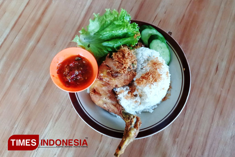 Hemat Lezat, Kedai KL Majalengka Jadi Tempat Makan Siang Favorit Pekerja dan Anak Kost