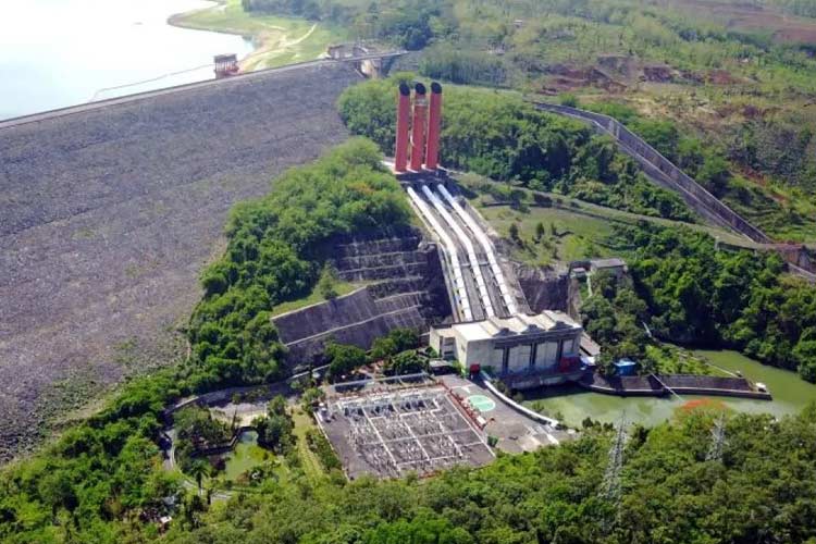 PLN Optimalkan Waduk Karangkates di Kabupaten Malang untuk PLTS Terapung 100 MW