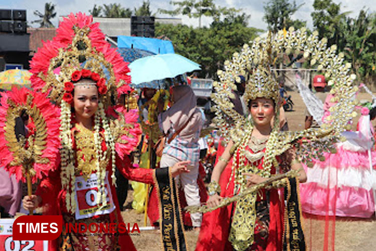 HUT ke-79 RI, Warga Desa Tanjungrejo Gelar Karnaval Budaya, Berkah Bagi UMKM