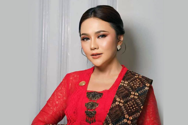 Baru Dilantik, Anggota DPRD Jember Indi Naidha Berkomitmen Perjuangkan Hak Perempuan