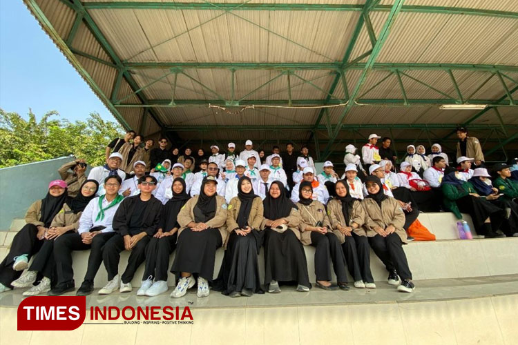 Komitmen Kampus Inklusif, Mahasiswa Difabel Tampil Memukau di PKKMB UNJ Tahun 2024 (19/8/24). (FOTO: dok. UNJ)