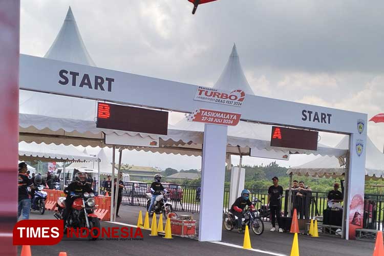 Putaran Final Pertamax Turbo Drag Fest 2024 Suguhkan Hiburan Beradrenalin di Kota Tasikmalaya