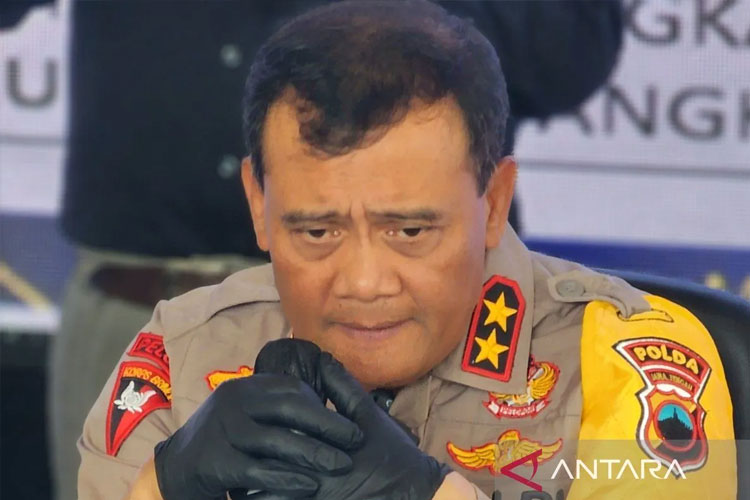 Pilgub Jateng: Ahmad Luthfi-Taj Yasin Unggul, Lawan Terberat Andika Perkasa-Hendrar Prihadi