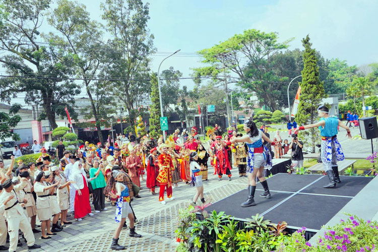 Grand-Mercure-Malang-Mirama-a.jpg