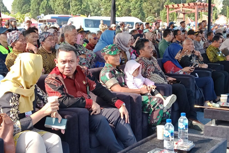 Pembukaan Dieng Culture Festival (DCF) 14 tahun 2024. (FOTO: Dok Chriatiawan)