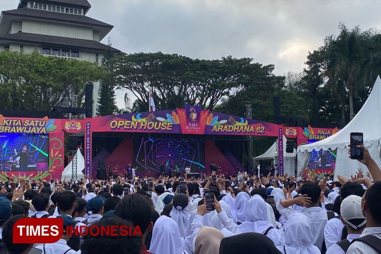 Mahasiswa baru Universitas Brawijaya menggelar acara tahunan Open House (OH) pada tanggal 24-25 Agustus 2024. (Foto: Mayang Aisha/TIMES Indonesia)