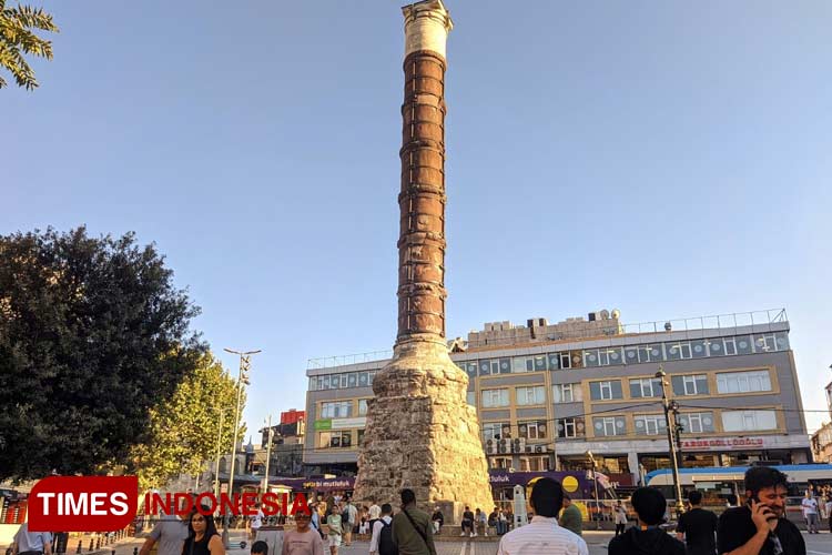 Menilik Kisah Monumen Chamberli Tash, Jejak Kekaisaran Romawi di Istanbul