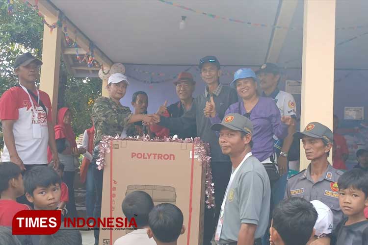 Dua Calon Wali Kota Banjar Hadiri Jalan Sehat Desa Balokang, Suasana Politik Menghangat