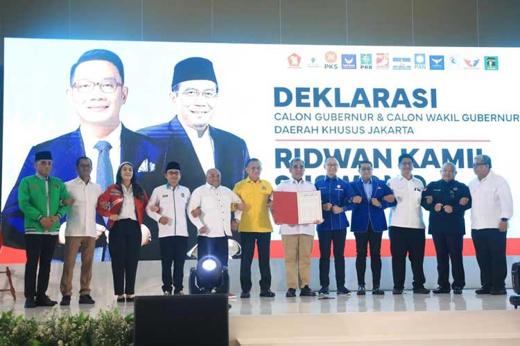 Para petinggi partai Koalisi Indonesia Maju (KIM) saat deklarasi duet Ridwan Kamil-Suwono untuk Pilkada Jakarta 2024. (FOTO: Dok. Gerindra)