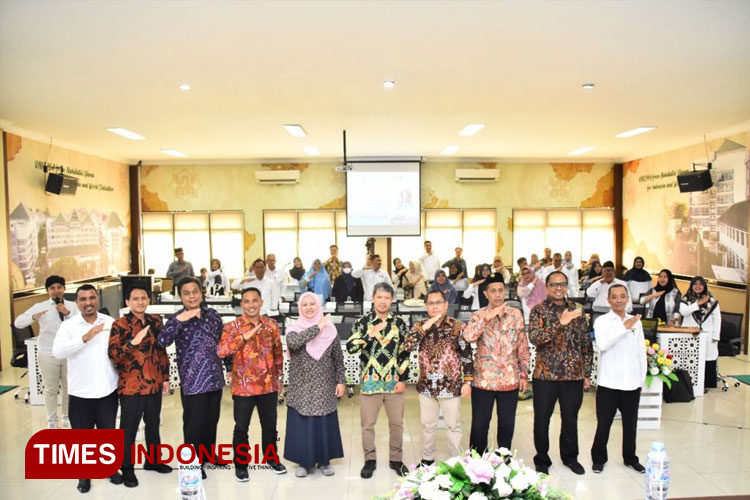 FEB Unisma Malang gelar FGD mendatangkan narasumber, Bapak Rijadh Djatu Winardi, S.E., M.Sc., Ph.D., CFE sekretaris Departemen Akuntansi Fakultas Ekonomi dan Bisnis Universitas Gadjah Mada. (FOTO: AJP TIMES Indonesia)