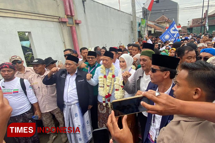 Konferensi-pers-calon-Bupati-Kudus-a.jpg