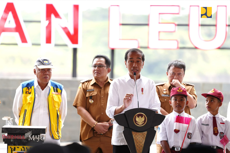 Pasok Air untuk Lumbung Pangan di Tasikmalaya dan Ciamis, Presiden RI Jokowi Resmikan Bendungan Leuwikeris