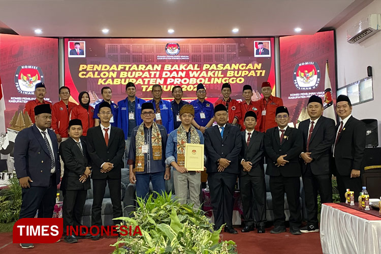 Persyaratan Tak Lengkap, Zulmi-Rasit Daftar Ulang ke KPU Kabupaten Probolinggo