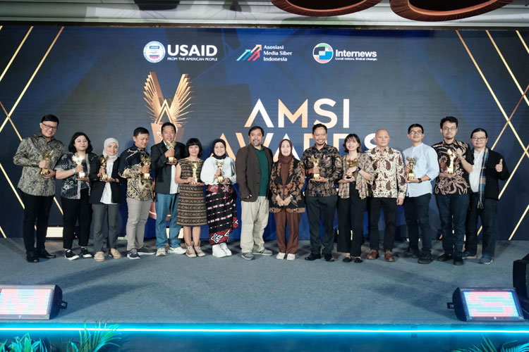 12 Media Raih AMSI Awards 2024, Inovasi Media Siber Ubat Tantangan Jadi Peluang