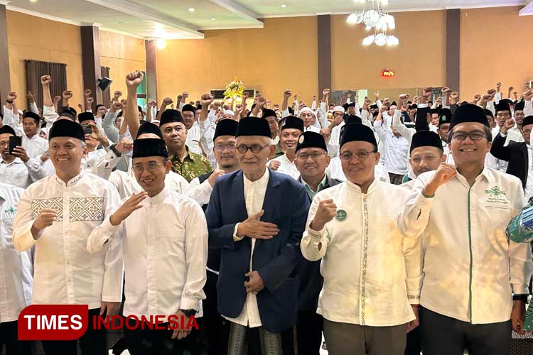 Rais-Aam-PBNU-KH-Miftakhul-Akhyar-c.jpg