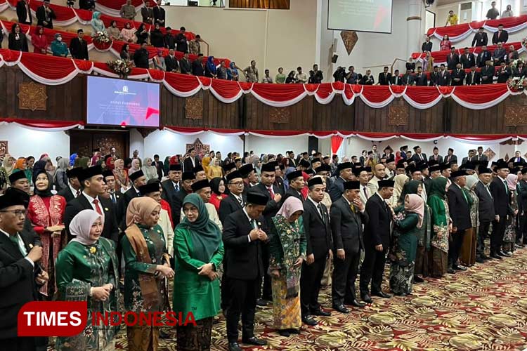 120 Anggota DPRD Jatim 2024-2029 Dilantik, Setengahnya Merupakan Wajah Baru 