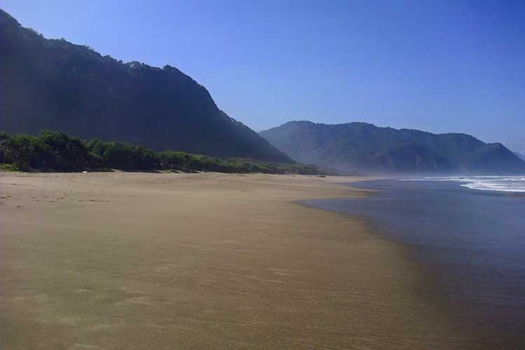 Enchanting Coastal Wonders: Discover the Unique Beaches of Matalawa National Park