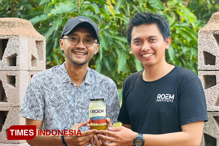 HIPMI Majalengka lepas delegasi diplomasi ekonomi dan budaya ke Belanda dan Jerman. (FOTO: Jaja Sumarja/TIMES Indonesia)