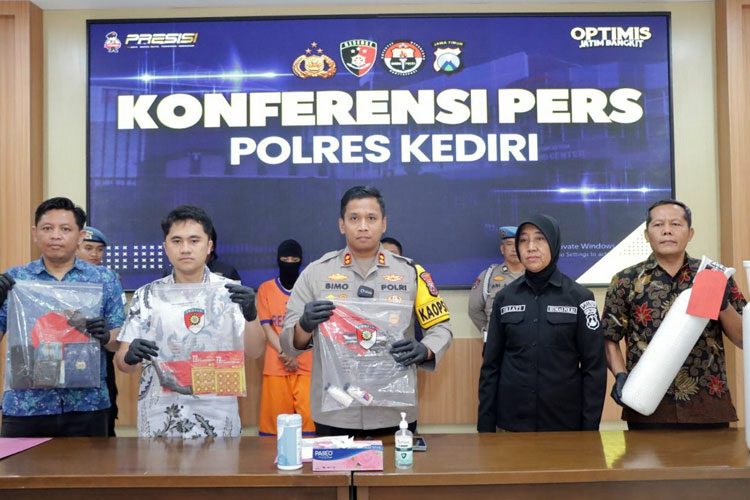 Duo Perampok Dua Minimarket di Wilayah Kediri Dibekuk Petugas Gabungan