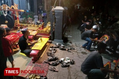 Suporter PSS Sleman Rela Jual Mobil Demi Away ke Kudus, Bikin Netizen Heboh di Media Sosial