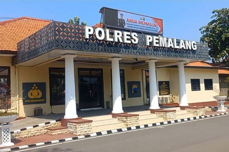 Kantor-polres-Pemalang.jpg