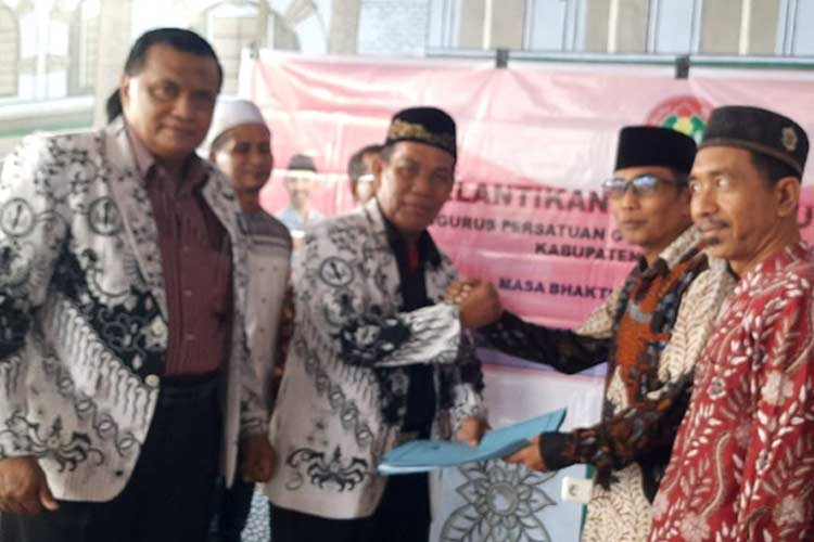 Muncul Dua Pengurus PGRI di Kabupaten Probolinggo