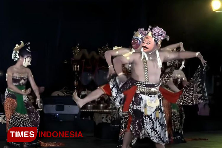 Festival-Budaya-Panji.jpg