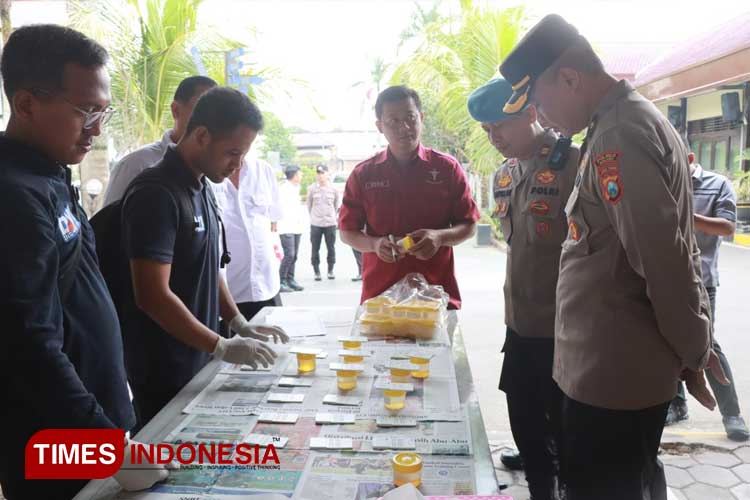 Pemeriksaan Urine Mendadak, Polres Malang Pastikan Personel Bebas Narkoba