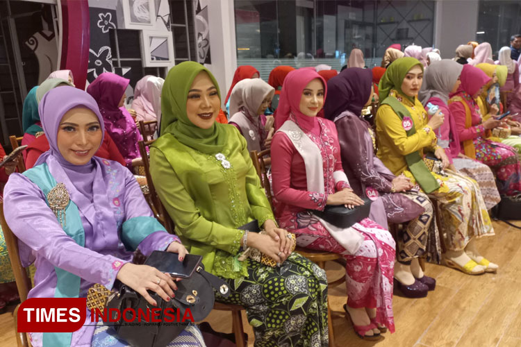 Vera-Hermawati-guru-SLB-Insan-Sejahtera-2.jpg