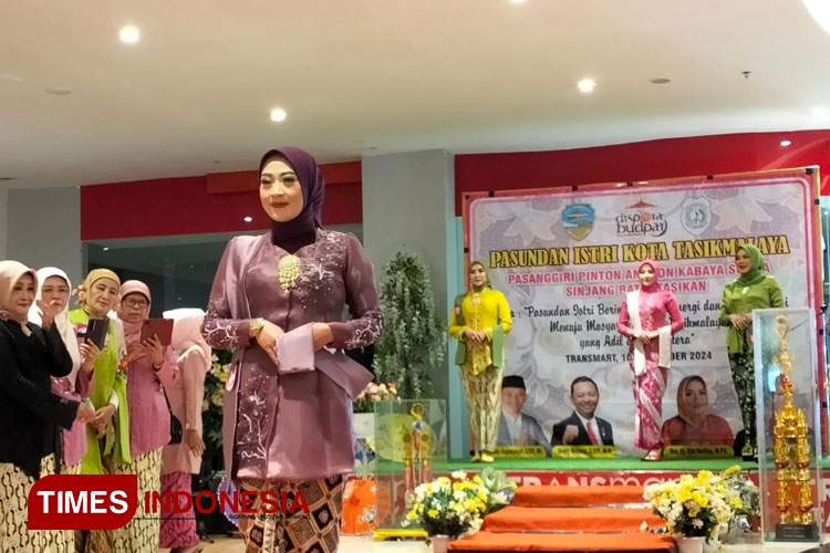 Melestarikan Kebaya dalam Pasanggiri Pinton Anggon Kabaya Sunda Sinjang Tasikan 2024