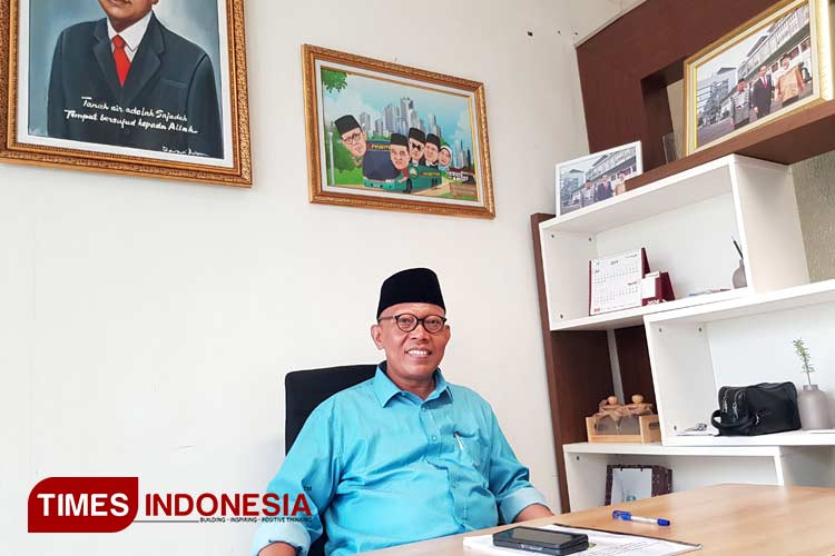 Prof Maskuri Terima Anugerah Academic Leader 2024 Dari LLDIKTI; Buah Kerja Keras 4 Tahun Terakhir