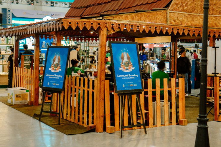 Stand-Javeast-Coffee-dalam-Jogja-Coffee-Week-a.jpg
