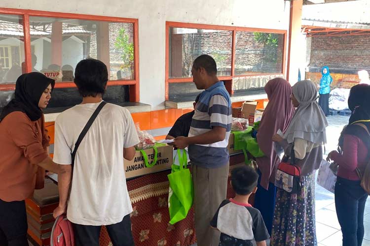 796 Keluarga dengan Risiko Stunting Kota Mojokerto Dapat Bansos